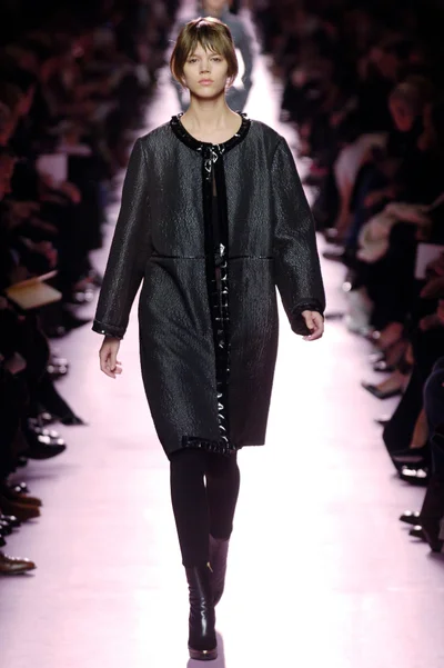 Look 3